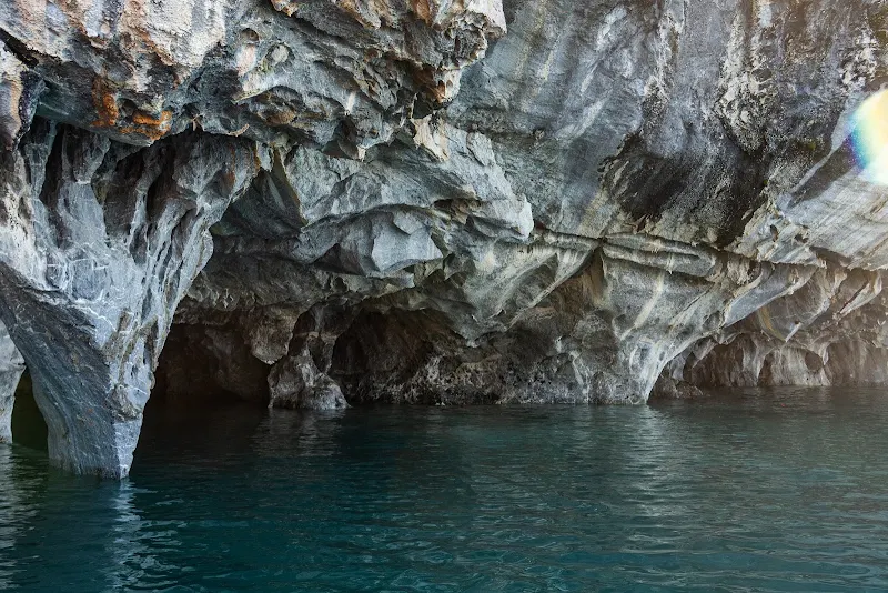 Catedrales de Mármol — lago General Carrera