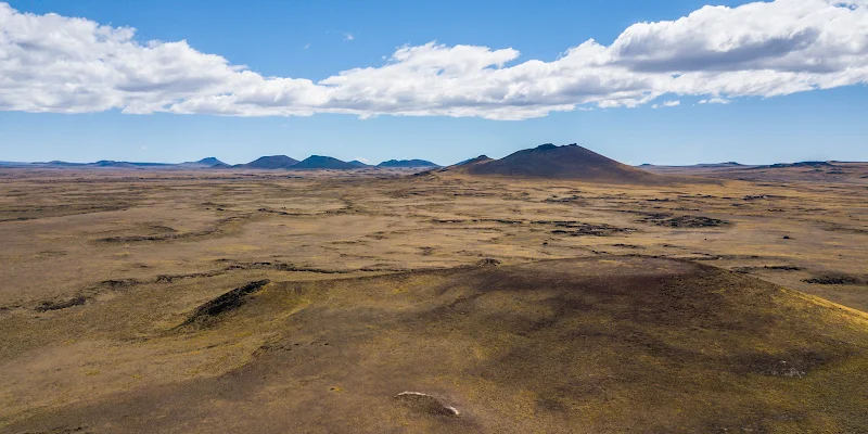 Paisaje volcánico — Cenozoico